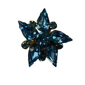 Vtg Blue Rhinestones Brooch Star Crystal Floral Pin Prong Set 1 3/4”